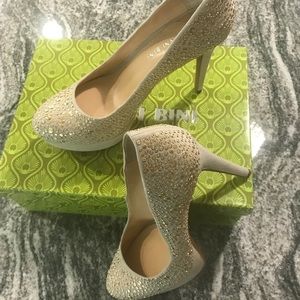 Gianni Bini dark vanilla shoes